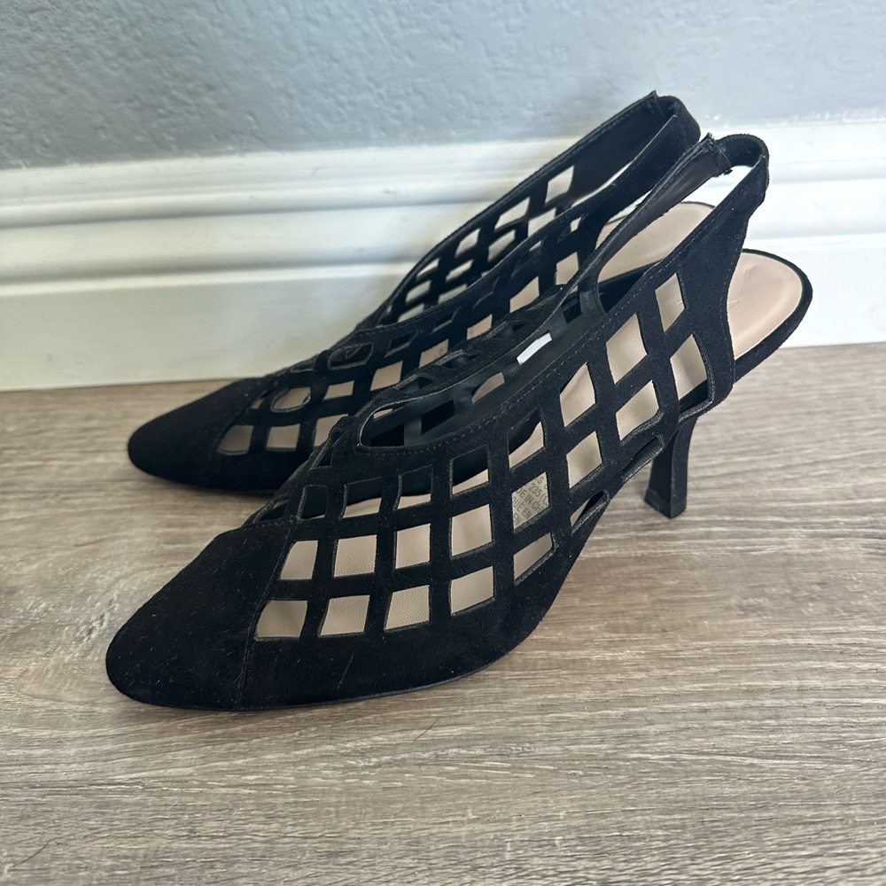 H&M Black Sling back Pumps Size 6